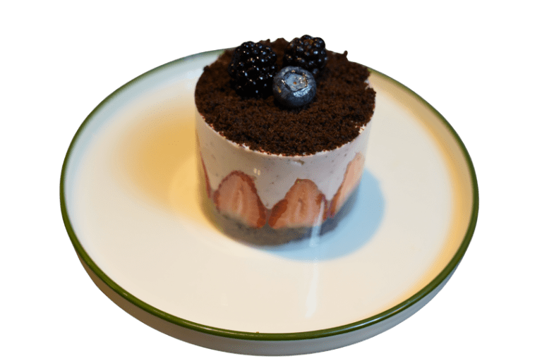 MOİS Forest Fruit Cake
